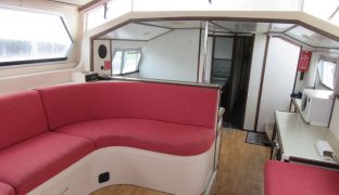 Connoisseur - Teal - 8 Berth Inland Cruiser