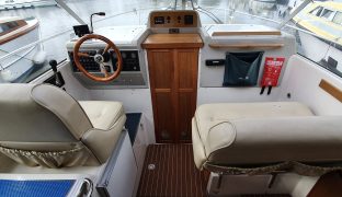 Nimbus 27 Coupe - Glenfarne Lady - 3 Berth Motor Boat