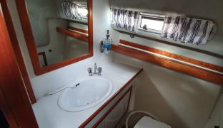 Nimbus 27 Coupe - Glenfarne Lady - 3 Berth Motor Boat