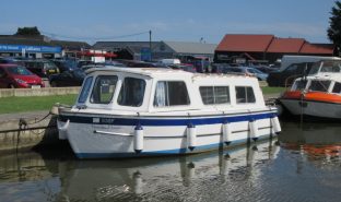 Hampton - Tranquil Time - Inland Cruiser