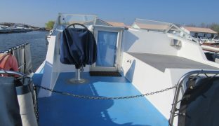 Aquafibre - Sunlight - 6 Berth Inland Cruiser