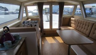 Starlight 770 - Go West - 2 Berth Inland Cruiser