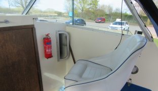 Fairline Mirage - Wrong Side of the River - 5 Berth Motor Boat