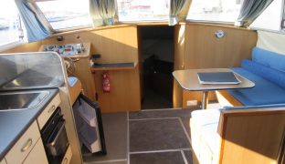 Aquafibre - Sunlight - 6 Berth Inland Cruiser