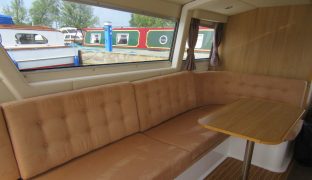 Starlight 770 - Go West - 2 Berth Inland Cruiser