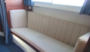 Fairline Mirage - Wrong Side of the River - 5 Berth Motor Boat