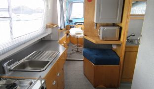 Hampton Safari Mk 2 - Calypso - 4 Berth Inland Cruiser