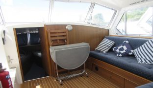 Alphacraft 35 - Sunray - 7 Berth Inland Cruiser