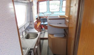 Hampton - Kingfisher Blue - 4 Berth Inland Cruiser