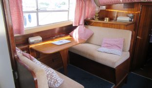 Ocean 30 - Tosca  - 5 Berth Inland Cruiser