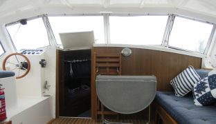 Alphacraft 35 - Sunray - 7 Berth Inland Cruiser