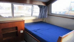 Alphacraft 32 - Moonlight - 4 Berth Inland Cruiser