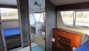 Alphacraft 32 - Moonlight - 4 Berth Inland Cruiser