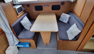 Aquafibre 32 - Jay - 5 Berth Inland Cruiser