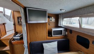 Aquafibre 32 - Jay - 5 Berth Inland Cruiser