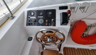 Aquafibre 32 - Jay - 5 Berth Inland Cruiser