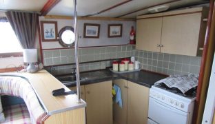 Powles 42 - Brud - 6 Berth Inland Cruiser