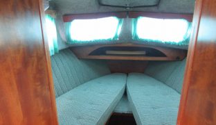 Freeman 22 - Adrianne - 4 Berth Inland Cruiser