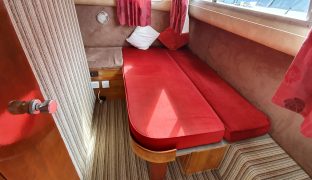 Aquafibre 33 - Snaffles - 6 Berth Inland Cruiser