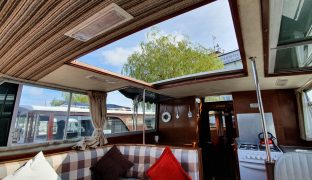 Aquafibre 33 - Snaffles - 6 Berth Inland Cruiser