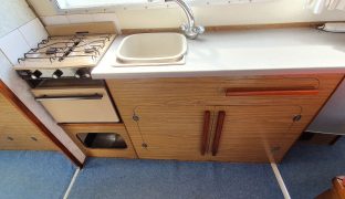 Hampton - Gentle Lady - 4 Berth Inland Cruiser