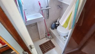 Aquafibre 33 - Snaffles - 6 Berth Inland Cruiser