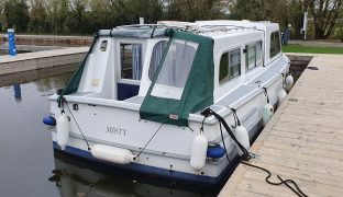 Hampton Safari MK II - Misty   - 4 Berth Inland Cruiser