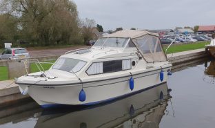 Shetland 4+2 - Mandalay - 4 Berth Inland Cruiser