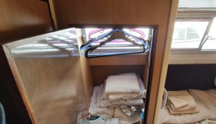 Alphacraft 42 - Broadsway - 8 Berth Inland Cruiser