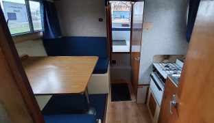 Bounty 27 - Red Princess  - 4 Berth Inland Cruiser