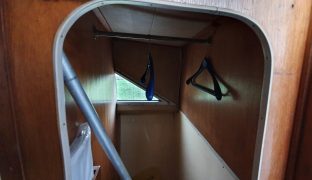 Bounty 27 - Red Princess  - 4 Berth Inland Cruiser