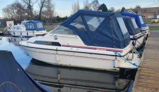 Fairline Weekender - Piccolo - 2 Berth Motor Boat