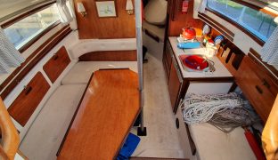 Snapdragon 747 - Bonnie - 5 Berth Sailing Boat