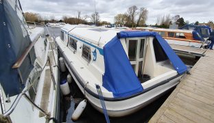 Alphacraft 34 - Swordfish - 4 Berth Inland Cruiser