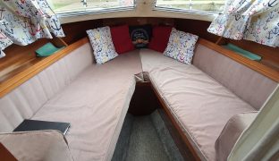 Freeman 24 - Arctic Mist - 4 Berth Inland Cruiser