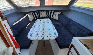 Beaves Marine 22 - TIDE-E - 4 Berth Motor Boat