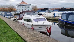 Shetland 4+2 - Daydreamer - 4 Berth Motor Boat