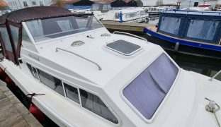 Shetland 4+2 - Daydreamer - 4 Berth Motor Boat