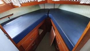 Bourne 35 - More Folly - 6 Berth Broads Cruiser