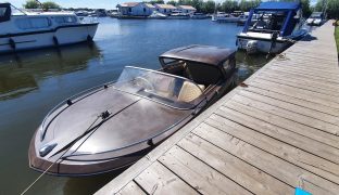 Broom Scorpio - Kymbo - 4 Berth Motor Boat