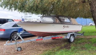 Broom Scorpio - Kymbo - 4 Berth Motor Boat