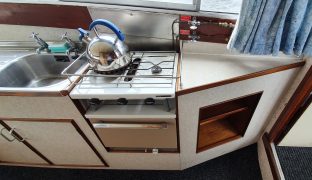 Eastwood 24 - Tokouru - 2 Berth Inland Cruiser