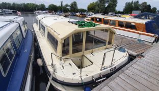 Bounty Buccaneer 37 - Keidra  - 6 Berth Inland Cruiser