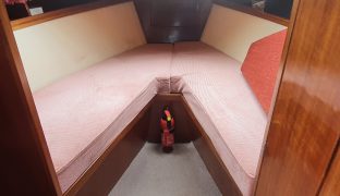 Freeman 33 - Hi Wave  - 6 Berth Motorboat