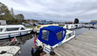 Viking 20 - 1st Up Makes Tea - 4 Berth Inland Cruiser