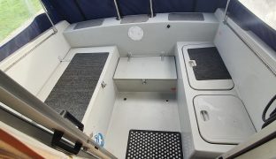 Bounty 27 Sedan - Grayling - 4 Berth Inland Cruiser