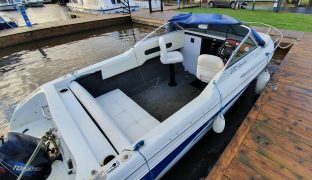 Rinker 202 Festiva - Jessica  - Day Boat