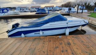 Rinker 202 Festiva - Jessica  - Day Boat