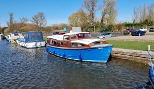 Sanderson 30 - Swift - 4 Berth Wooden Cruiser