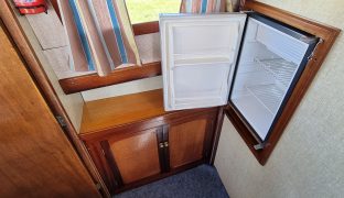 Sanderson 30 - Swift - 4 Berth Wooden Cruiser